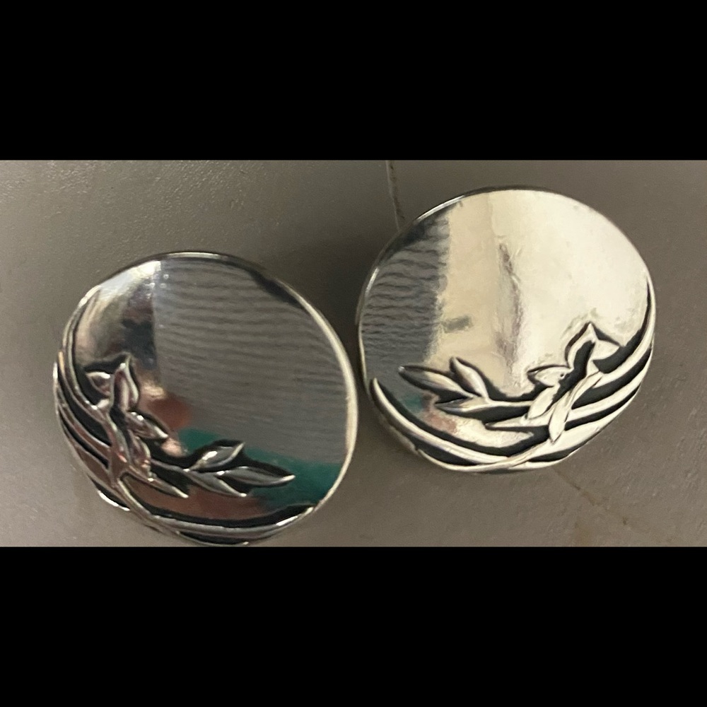 Laurel Burch signed earrings
